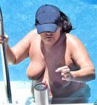 Chubby nudist wife is neighborhood whore - Photo #4