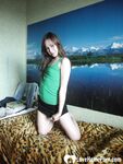 Teen really loves to show her exposed figure - Photo #7