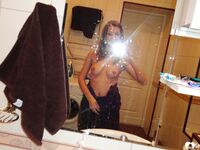 Amateur brunette babe taking selfies before her shower - Photo #10