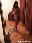 Thick babe loves showing her big booty - Photo #13