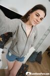 Just your favorite naked girl next door - Photo #14