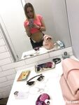 Took a couple of selfies before my date - Photo #11