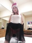 Sensational MILF teases in stockings for Christmas - Photo #2