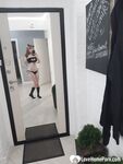 Welcoming my boyfriend in my favorite outfit - Photo #1