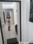 Welcoming my boyfriend in my favorite outfit - Photo #2