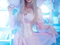 Collection of cosplayers striking great solo poses in cosplay outfits - Photo #5