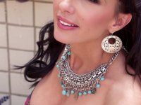 Busty Latina Catalina Cruz strips & touches herself during her live show - Photo #18