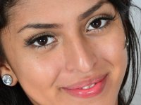 Amateur Latina Sophia Leone loses her lingerie and rubs her beaver up close - Photo #21
