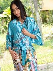 Attractive Asian teen Mayuko exposes her beautiful body and toys her pussy