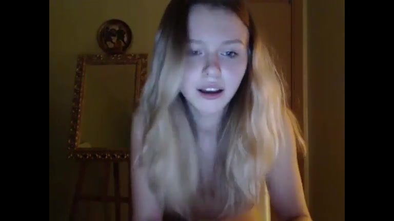 Siberian princess chantting live on her webcam