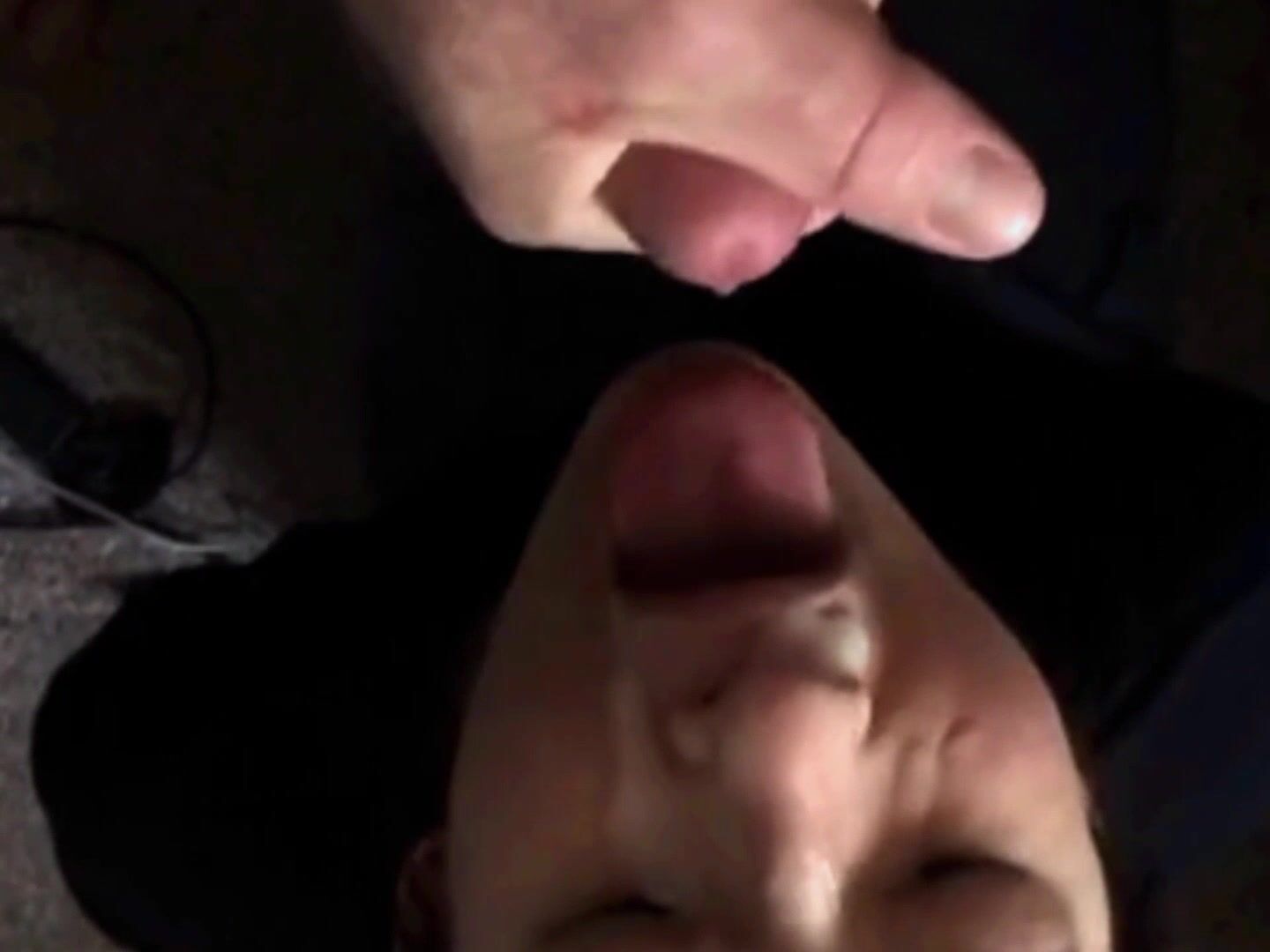 Cumslut swallows