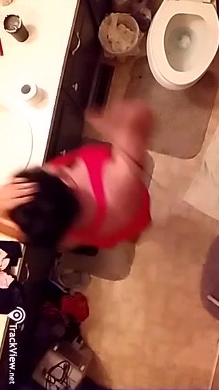 Secret cam on my girlfriend 22